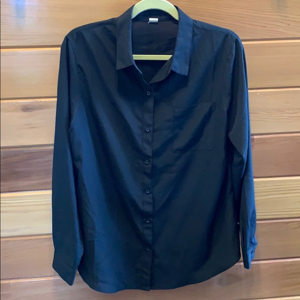 Old Navy Collared Button up Dress Shirt